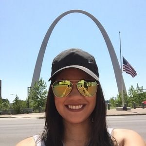 Meet your Posher, Joanna